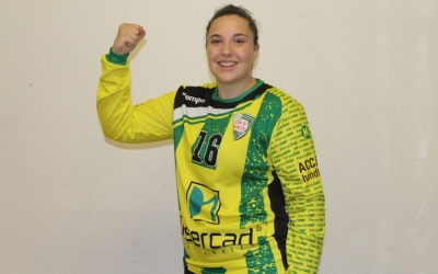 Olga Pena, portera i capitana del conjunt gracienc | OAR